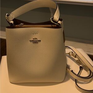 Coach Ivory Leather bucket Bag